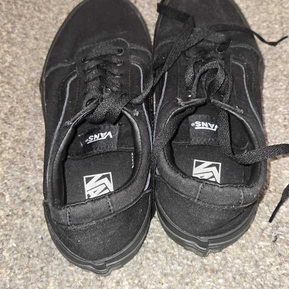 Vans Black Canvas Low-Top Sneakers - Picture 4 of 7